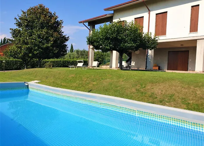 Villa Valesana - Regarda Travel