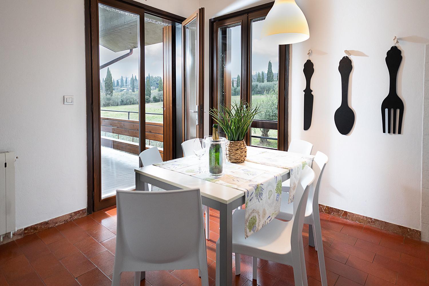 Valesana - Regarda Travel Villa *