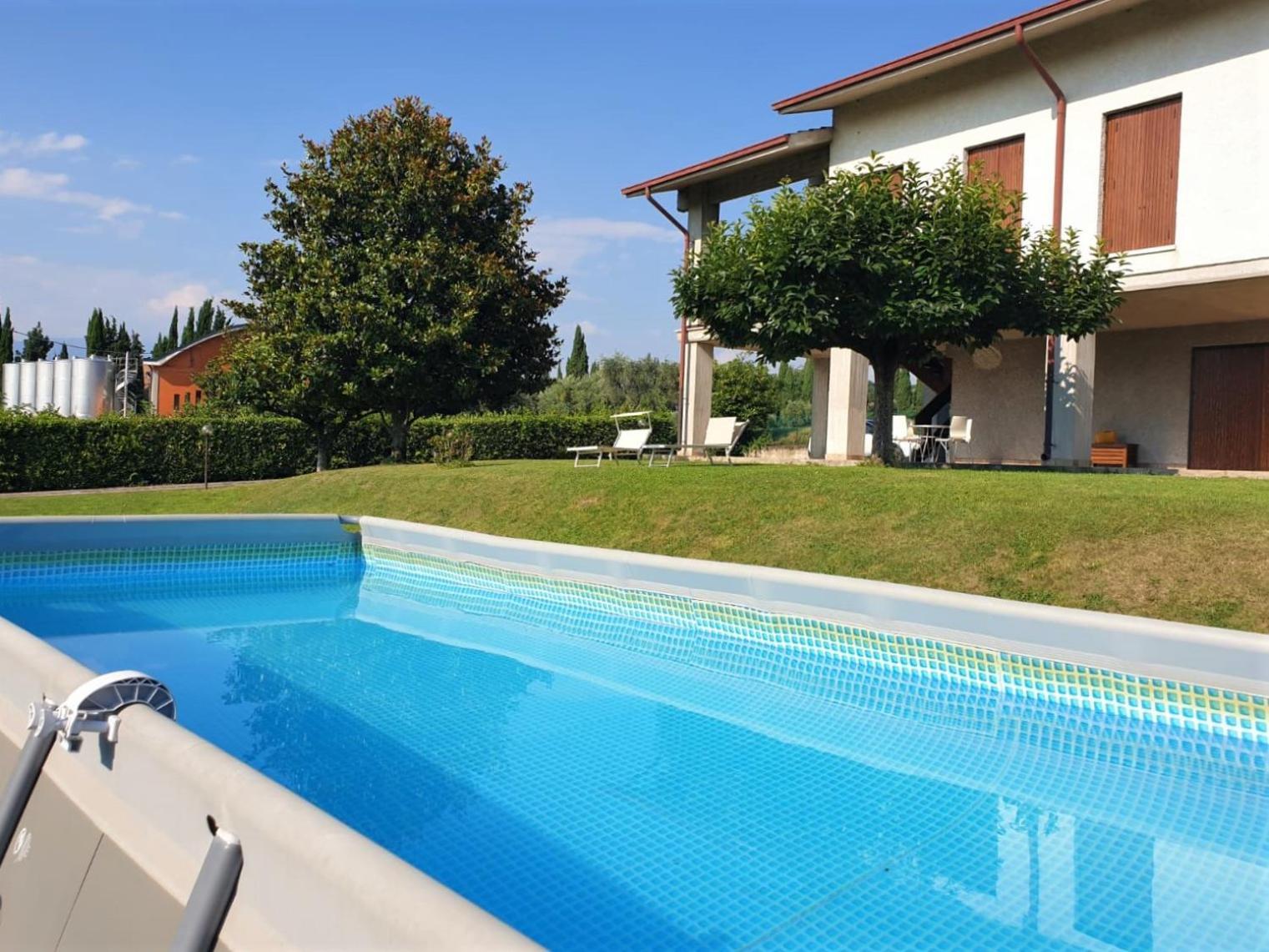 Valesana - Regarda Travel Villa