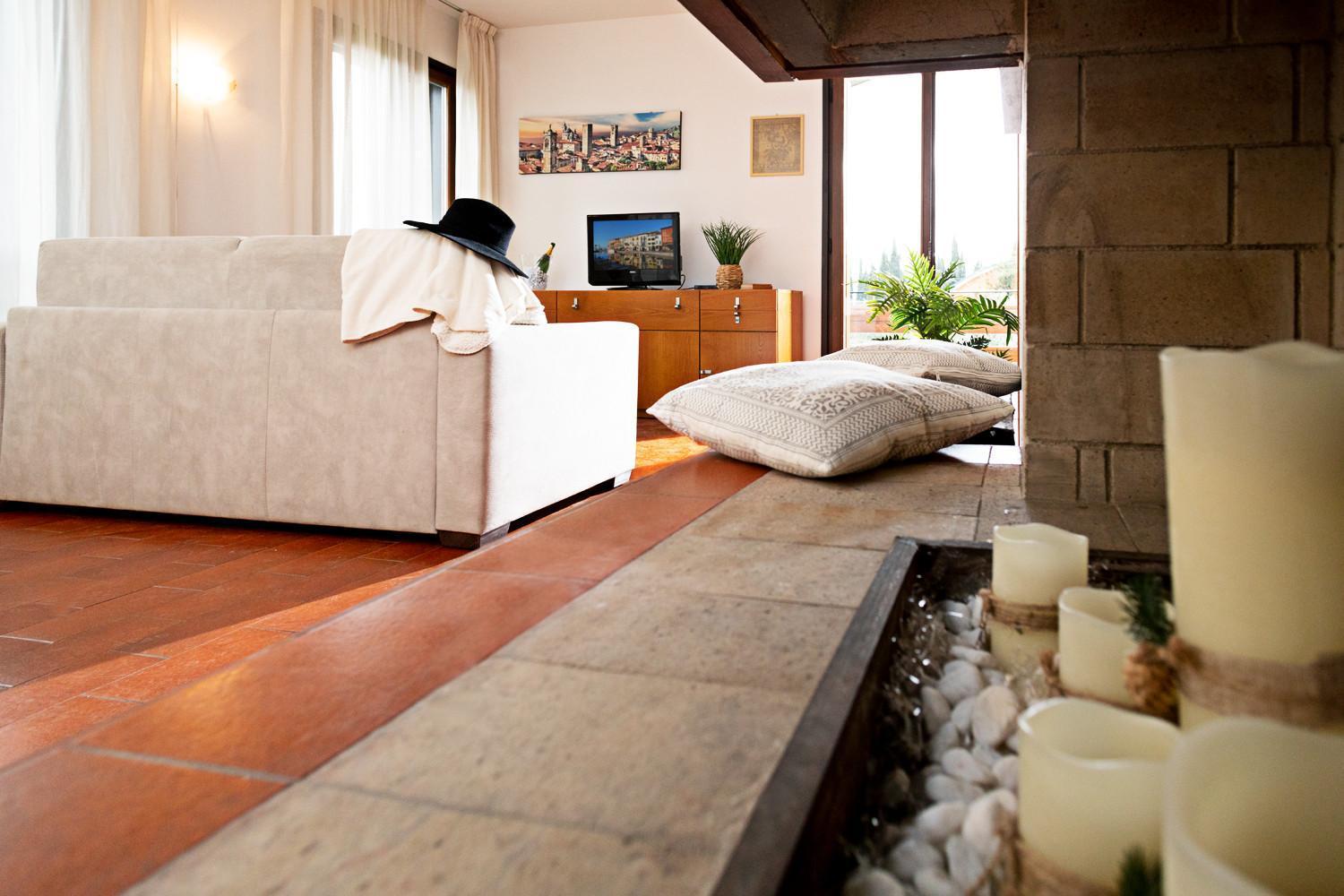 Villa Valesana - Regarda Travel Lazise